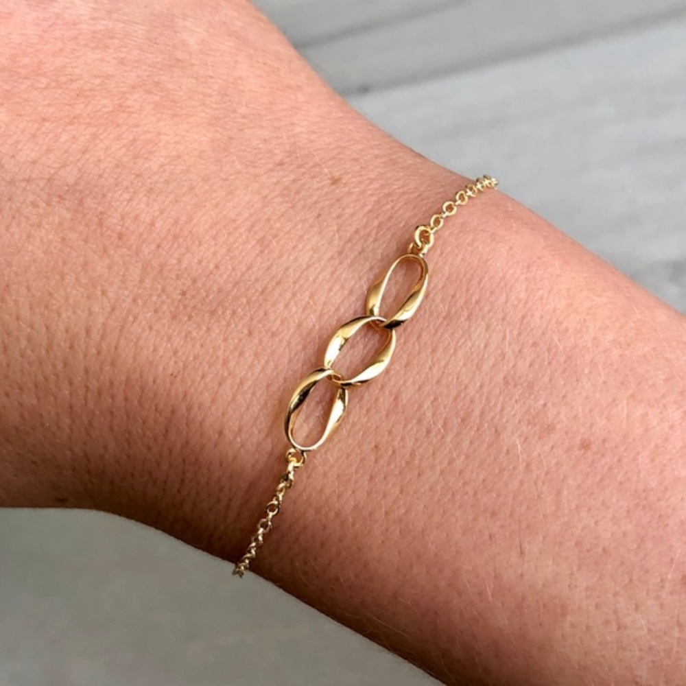 Dainty Hammered Gold Bracelet - Picture 2 of 3